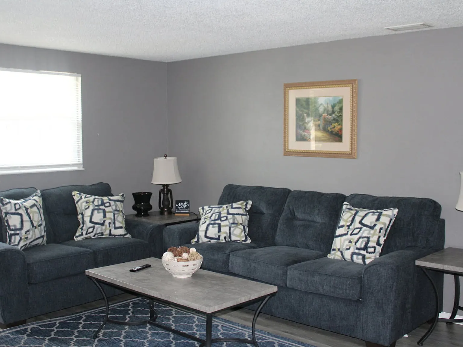 2 bed, 760 sqft, $2,200 — Photo 4