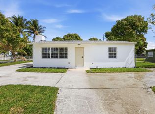 2312 Redwood Rd, West Palm Beach, FL 33409