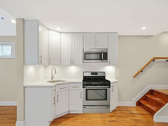 2nd image of 148-02 Sutter Ave