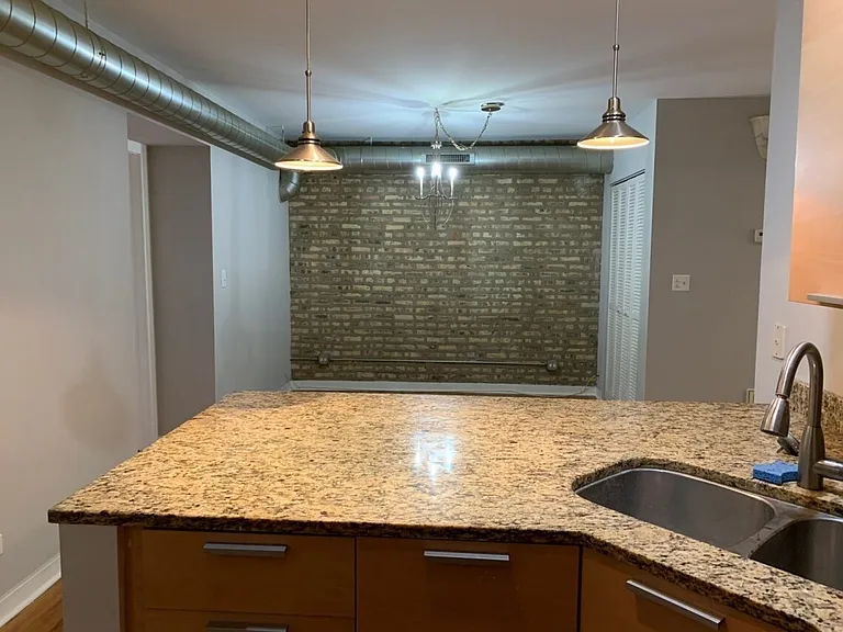 7508 N Damen Ave #3 — Photo 1