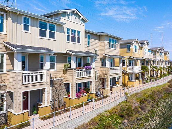 2nd image of 658 Sea Anchor Dr Unit 2606