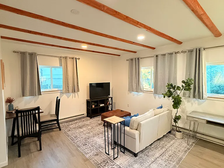 2561 S Carey Way #B — Photo 1
