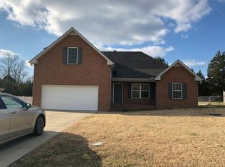 2033 Barretts Ridge Dr, Murfreesboro, TN 37130