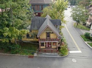 20 Fletcher Pl, Mount Tabor, NJ 07878