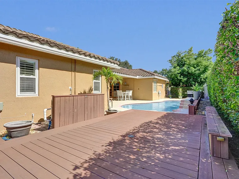 4142 NW 58th Dr — Photo 64