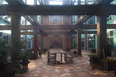 Rented by aptsandlofts.com