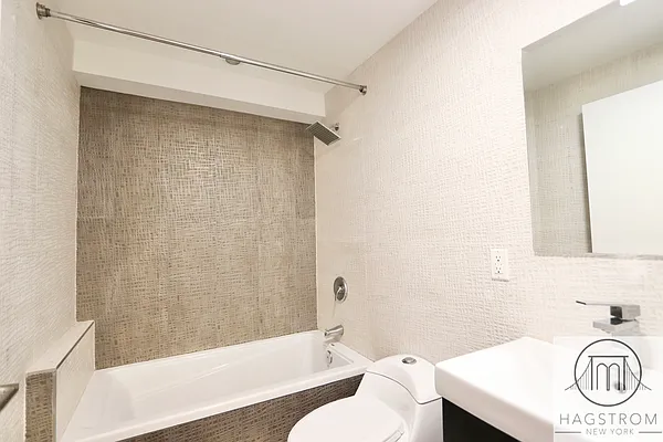 Rented by Hagstrom Management Inc | media 10