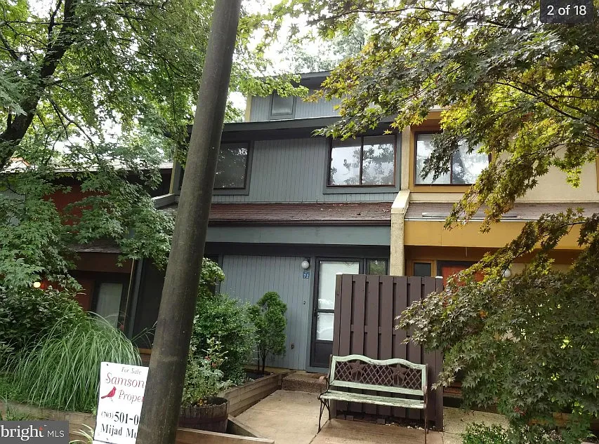 3 bed, 2.5 bath, 1517 sqft, $2,550 — Photo 2