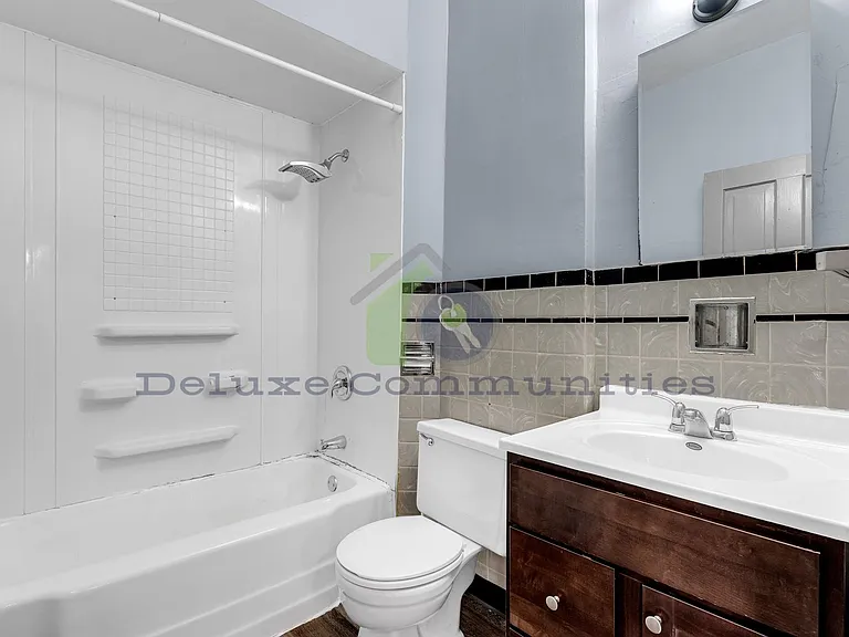 745 Jackson St NW — Photo 18