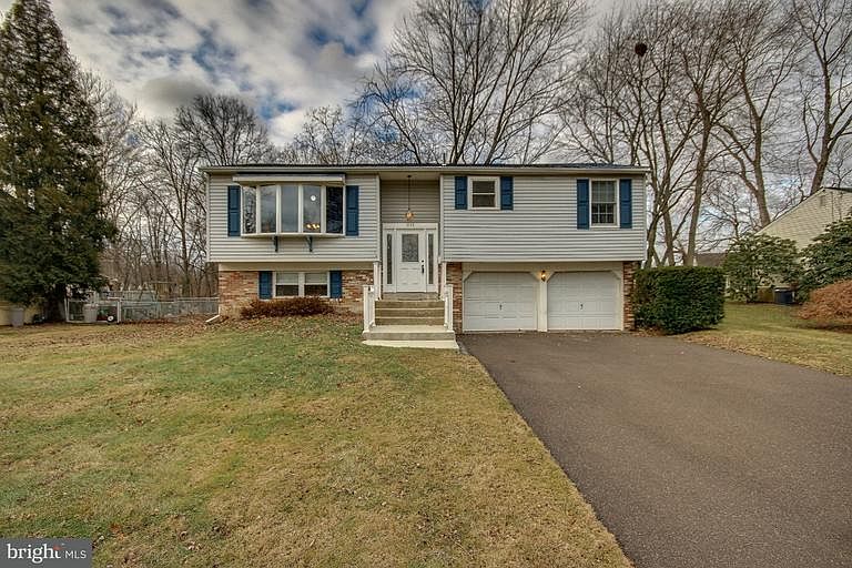 1st image of 1198 Barness Dr