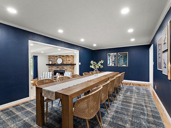 5th image of 1424 Vista Ln