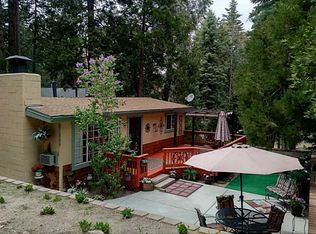 31650 Valley View Dr, Running Springs, CA 92382