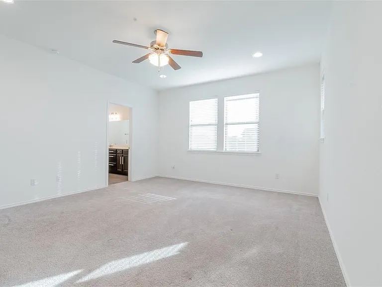 1333 Terrace Vw — Photo 27