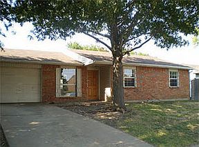 1st image of 4712 Meadow Trail Dr