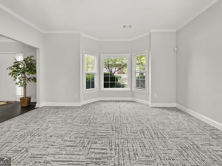 990 Lilac Arbor Rd — Photo 14