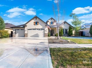 4304 W Highland Falls Dr, Meridian, ID 83646