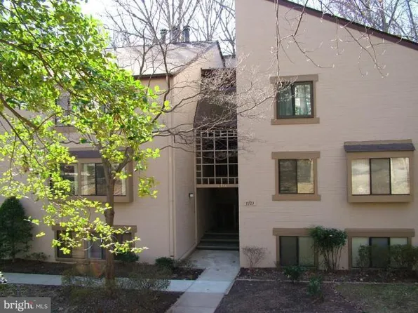11723 Karbon Hill Ct APT T3, Reston, VA 20191