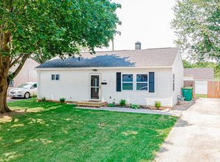430 Madison Dr N, West Jefferson, OH 43162