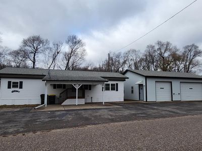 600 Ripley St, Harpers Ferry, IA, 52146
