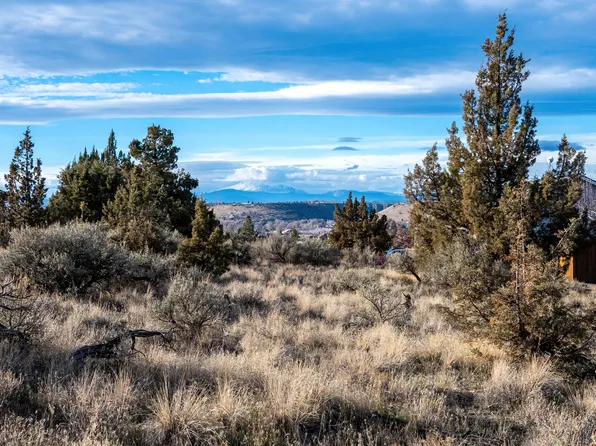 362 SE Wildflower Dr, Madras, OR 97741