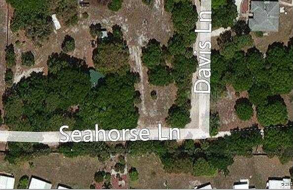 2nd image of 1325 Seahorse Ln