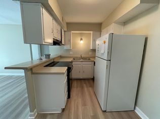 5907 Reeds Rd #5907102, Mission, KS 66202