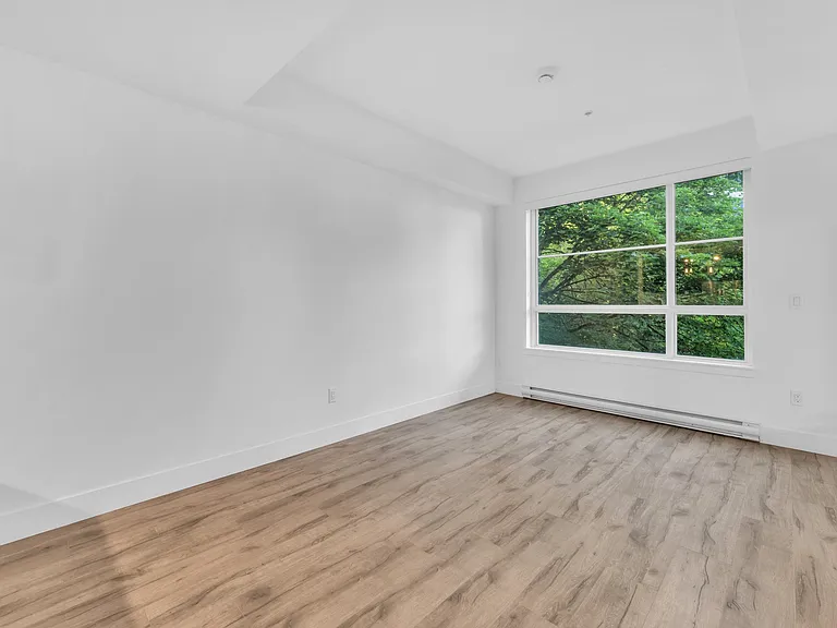 6338 King George Blvd #310 — Photo 13
