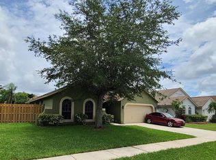 22625 Blue Fin Trl, Boca Raton, FL 33428