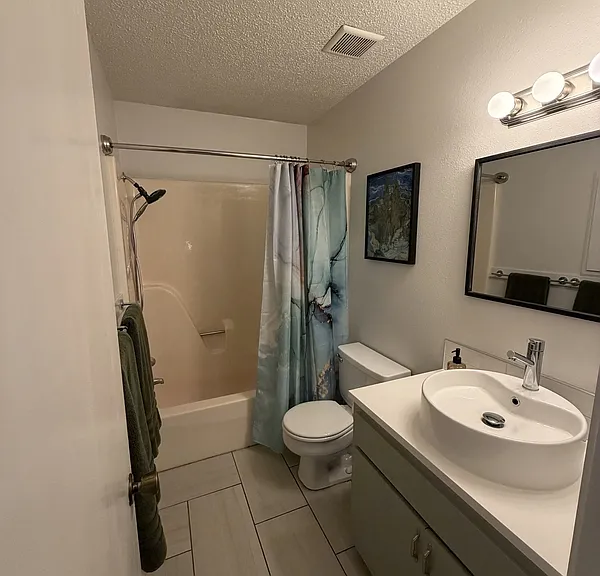 2630 E Kantz Dr — Photo 16