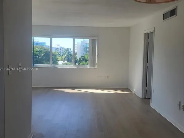 1020 94th St APT 503, Bay Harbor Islands, FL 33154