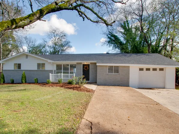 312 Harolds Dr NW, Huntsville, AL 35806