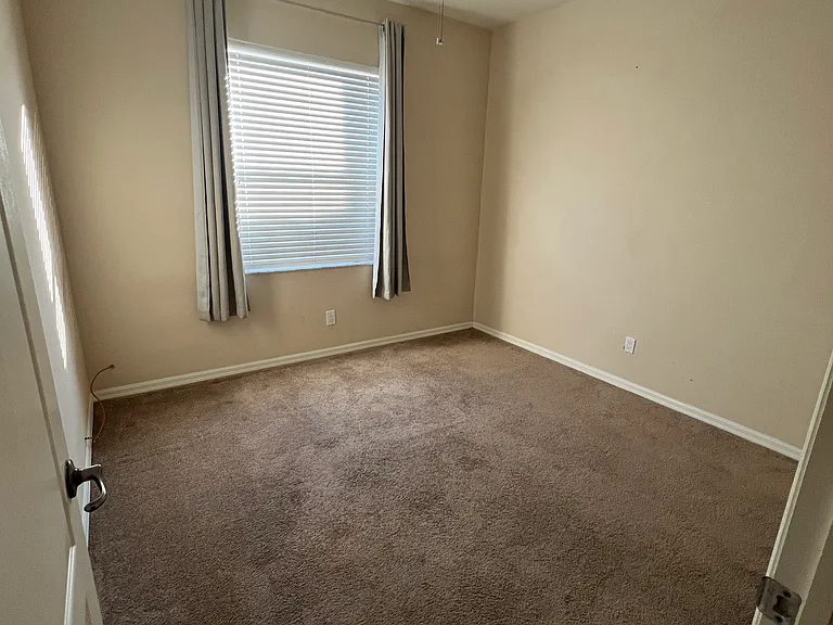 13988 Village Creek Dr — Photo 17