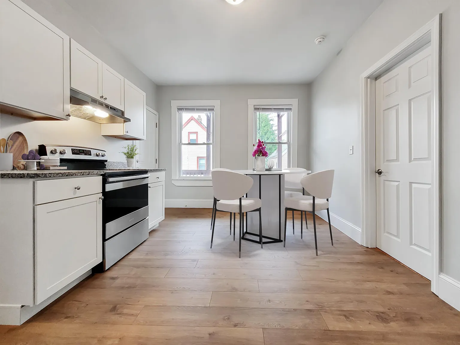 108 Callender Street — Photo 2