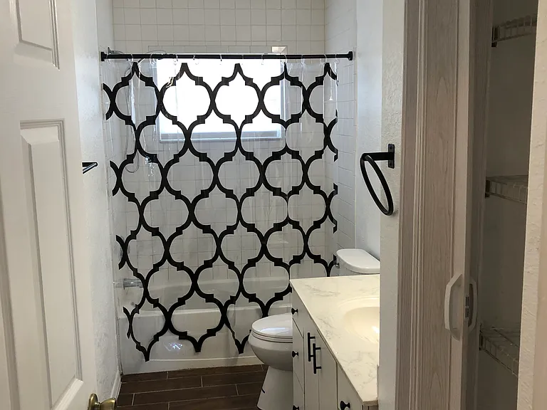 9068 Tunis Ave — Photo 11