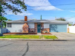 3495 E Dakota Ave, Fresno, CA 93726