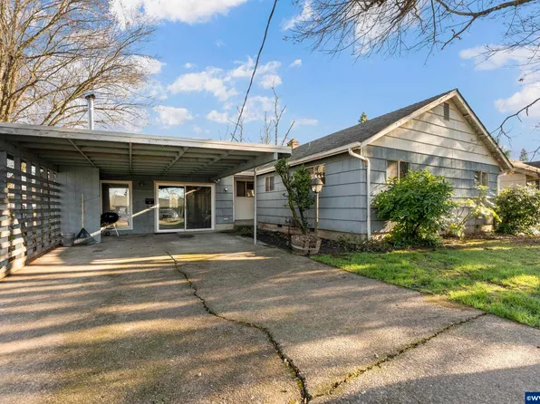 2398 32nd Ave NE, Salem, OR 97301