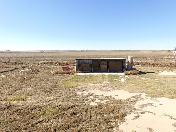 2nd image of 949 S Roosevelt Road 8