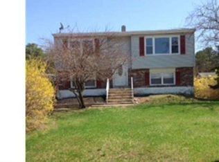 420 Cherokee Dr, Browns Mills, NJ 08015