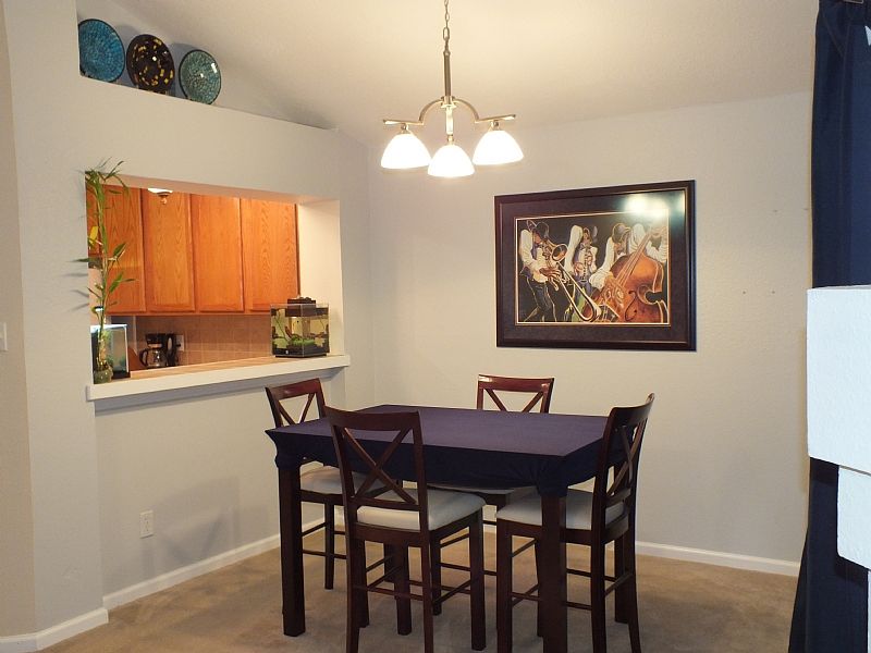 1st image of 12424 Thompkins Dr