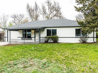 900 Revere St, Aurora, CO 80011
