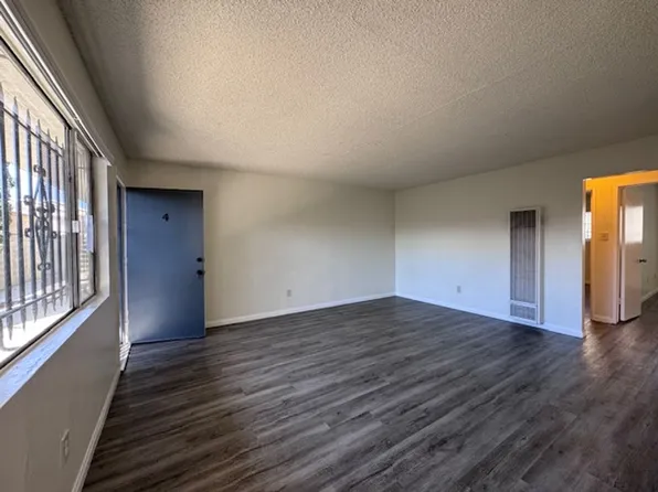 1128 E 12th St, 1128 E 12th St APT 4, Long Beach, CA 90813