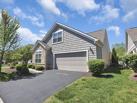 3rd image of 6840 Garden View Dr