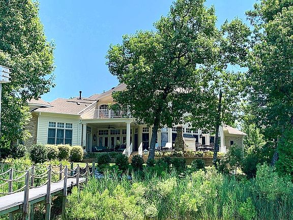 2nd image of 6033 Spinnaker Cove Ct