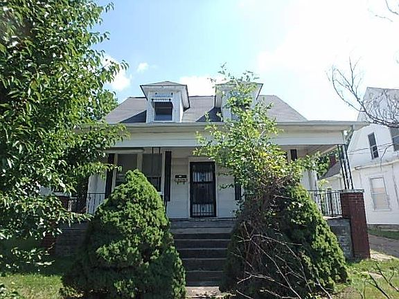 2nd image of 231 E Loudon Ave