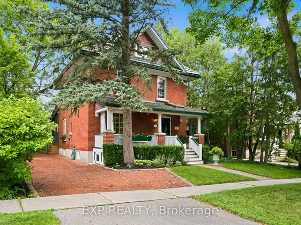59 Roseview Ave, Richmond Hill, ON L4C 1C6