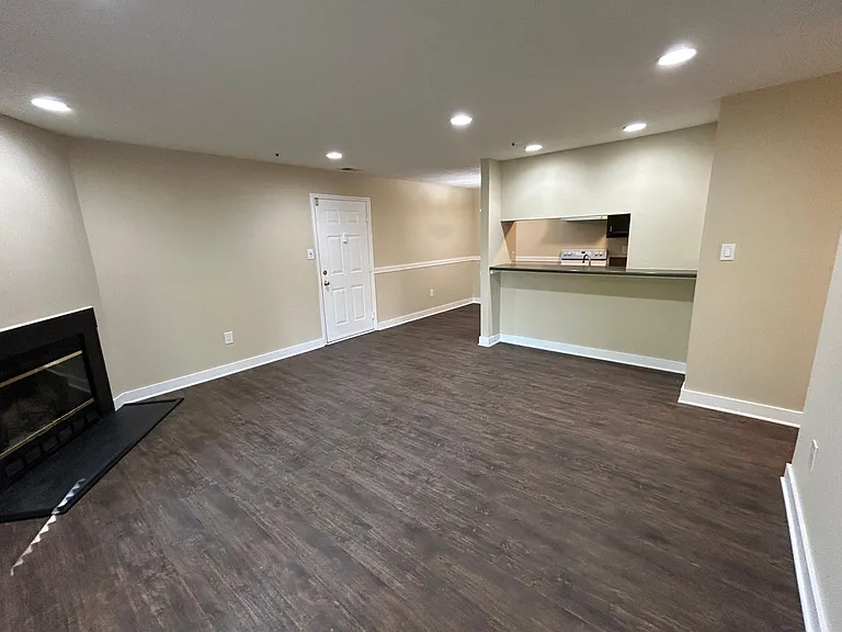 4708 Dorsey Hall Dr #301 — Photo 5