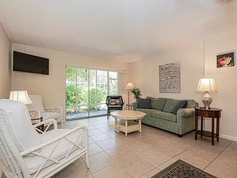 1901 Indian River Blvd #103D — Photo 8