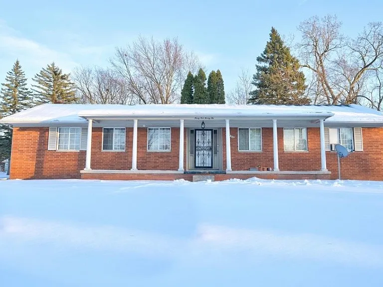 3522 Ridgecliffe Dr — Photo 1
