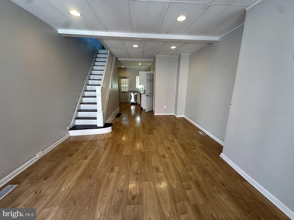 1st image of 2636 Earp St