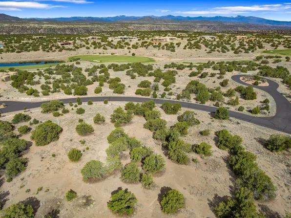 49 Calle Mi Gusto, Santa Fe, NM 87506